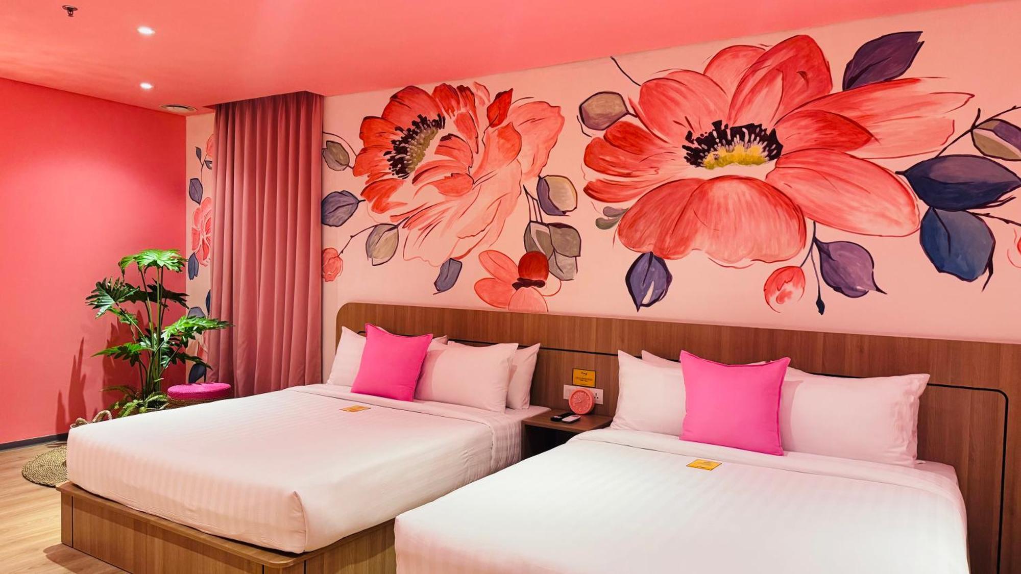 Yellow Bee Resort Cililitan Jakarta Extérieur photo