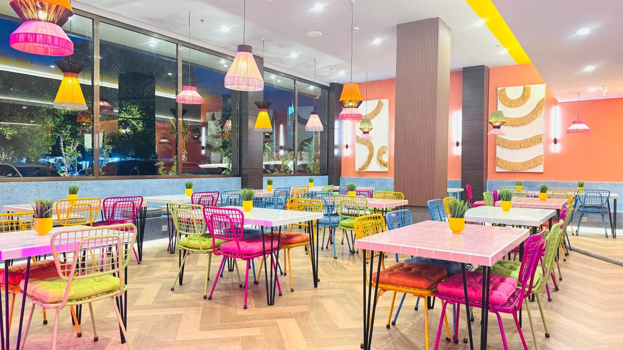 Yellow Bee Resort Cililitan Jakarta Extérieur photo