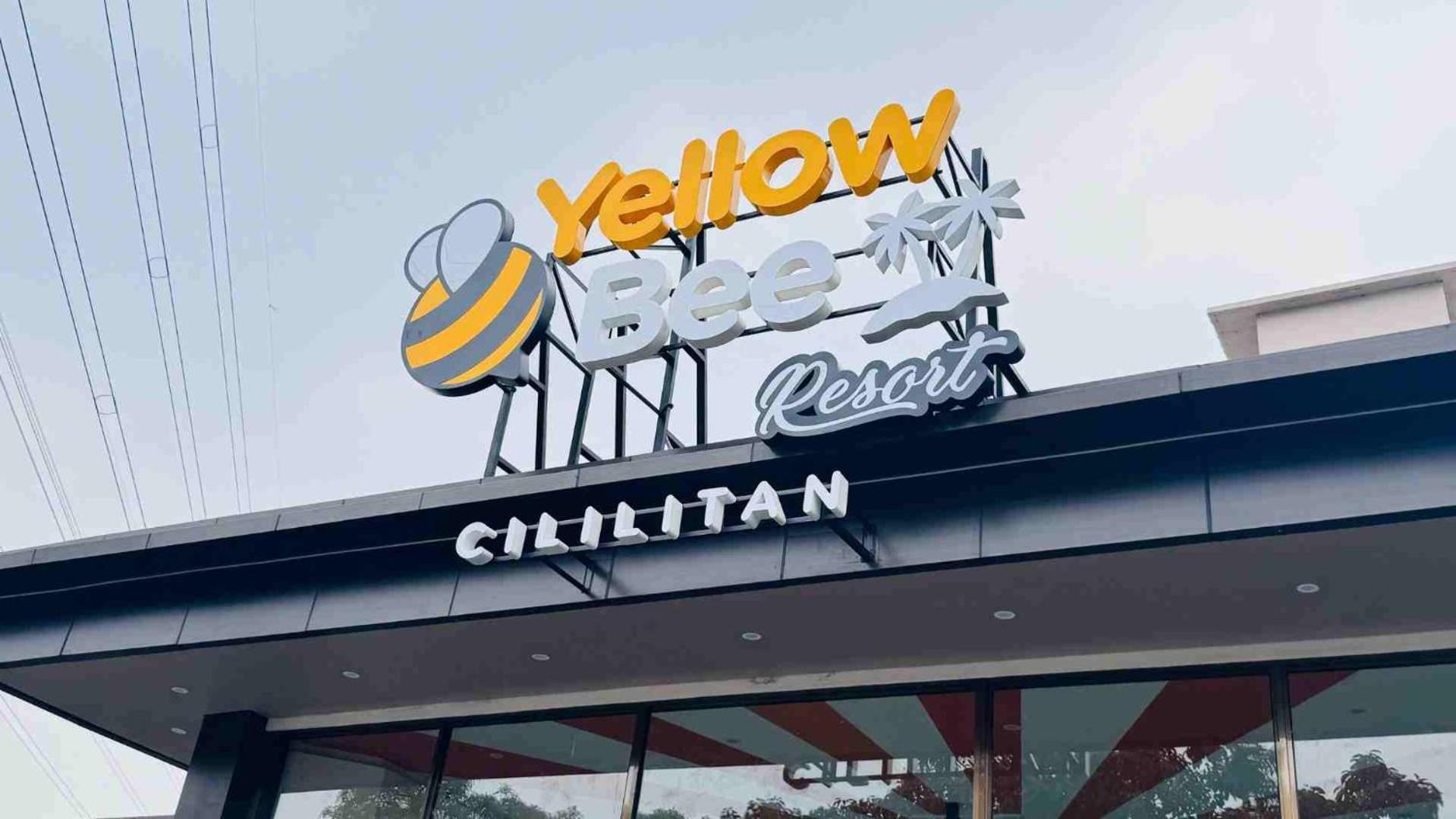 Yellow Bee Resort Cililitan Jakarta Extérieur photo